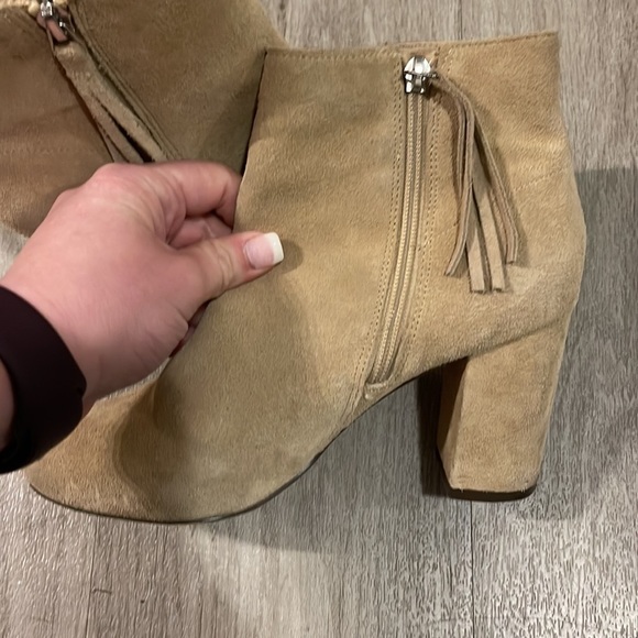 Urban Outfitters tassel zip up heeled booties - Picture 6 of 7